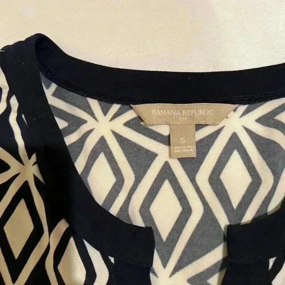 Banana Republic black‎ & white Three-quarter sleeve shift dress size S - Picture 2 of 3